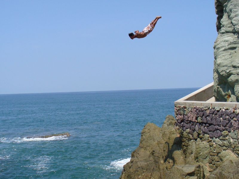Cliff Diver in Mazatlan Mexico Smithsonian Photo Contest