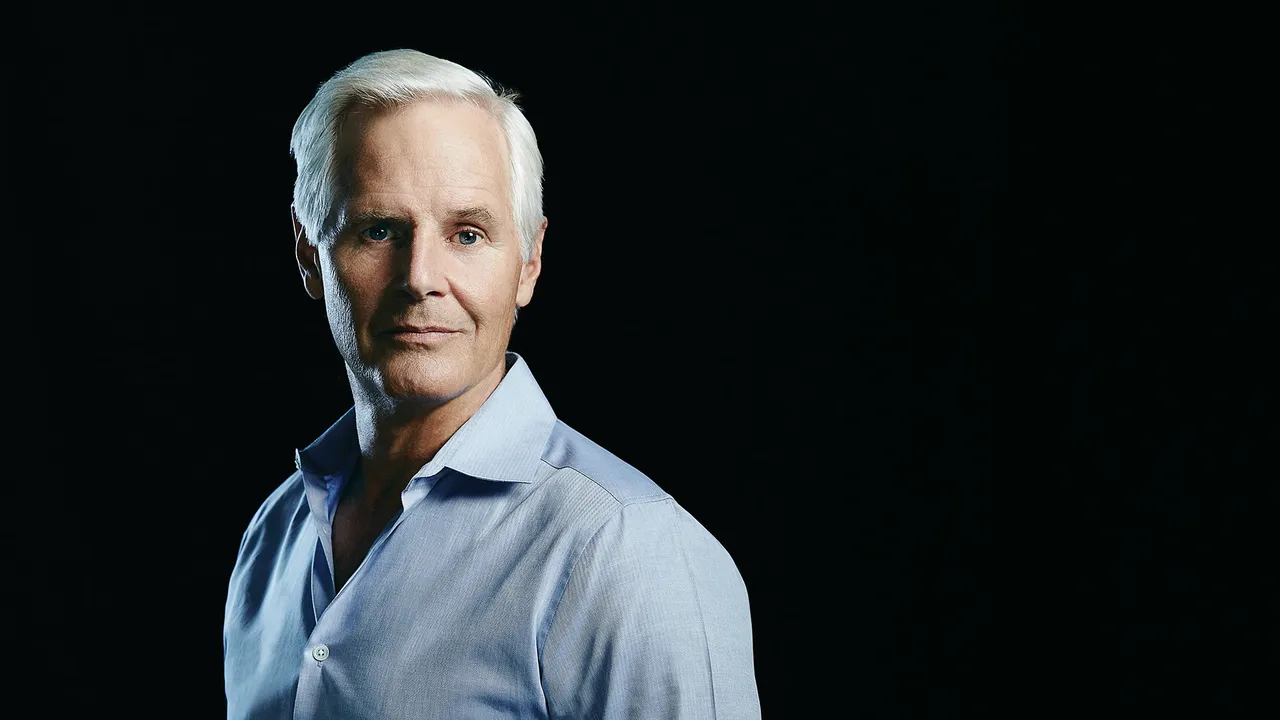 Preview thumbnail for Interview With Chris Carter