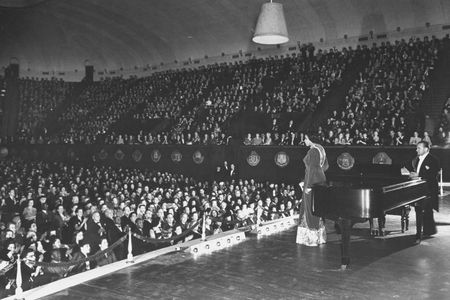 Marian Anderson performing at the DAR Constitution Hall.