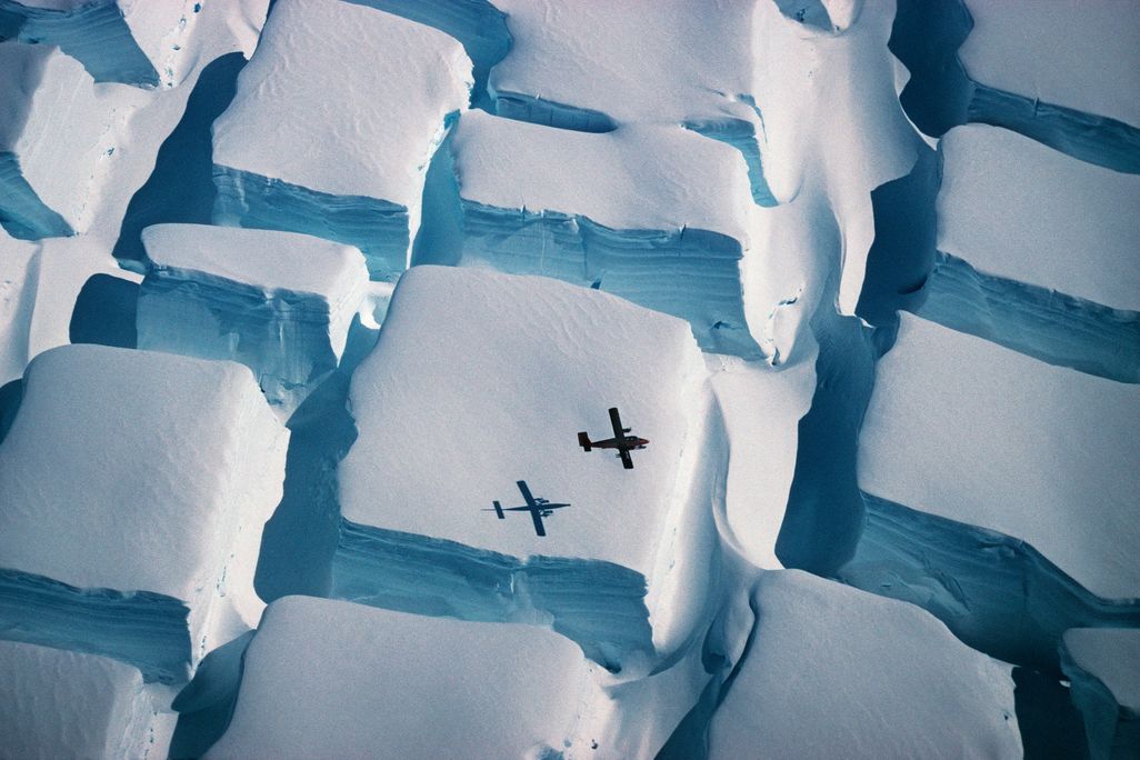 Icy sugar cubes 