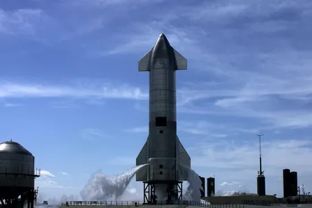 Starship prototype SN10 sits on the launch pad prior to its March 3, 2021 test flight. 