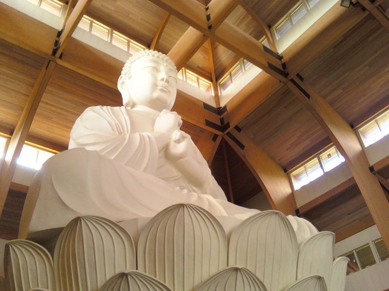 Chuang Yen Monastery, Kent, NY Great Buddha Hall The Hall of Ten Thousand Buddhas
