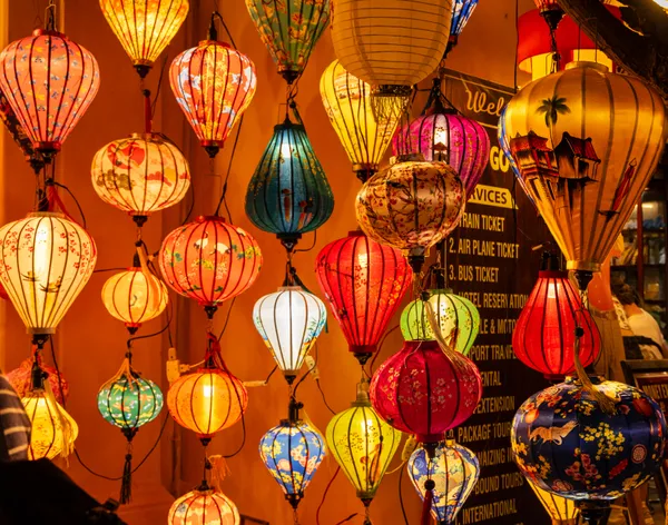 Hoi An - City of Lanterns thumbnail