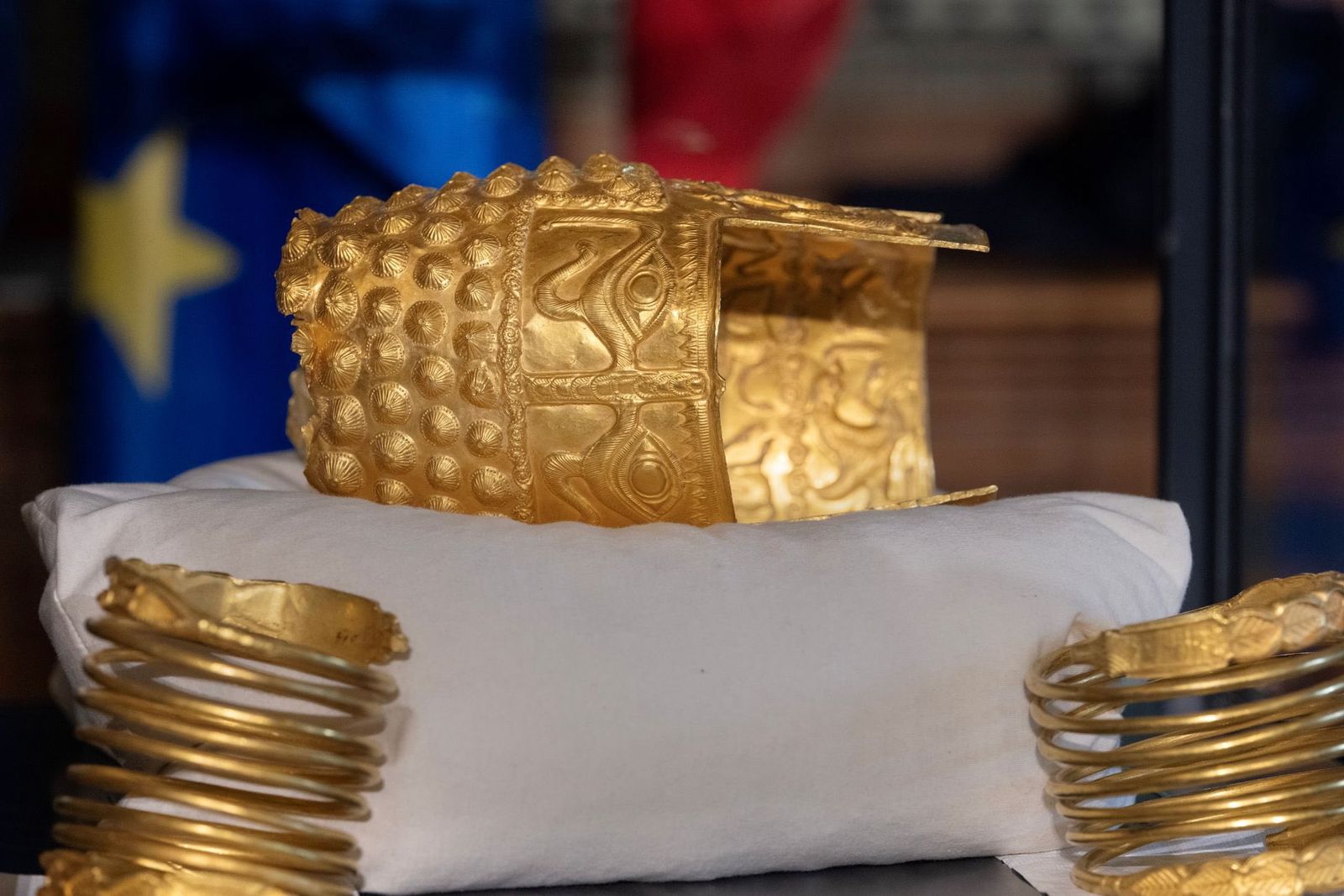 Thieves Who Allegedly Stole an Ancient Gold Helmet Belonging to a Lost European Culture Just Returned It