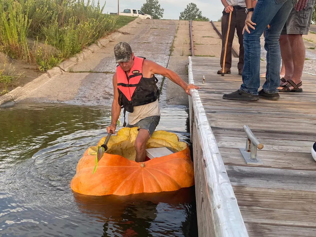 Hansen gets into the pumpkin