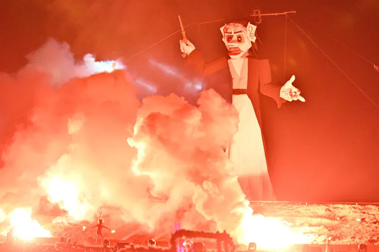 2023 Zozobra burning