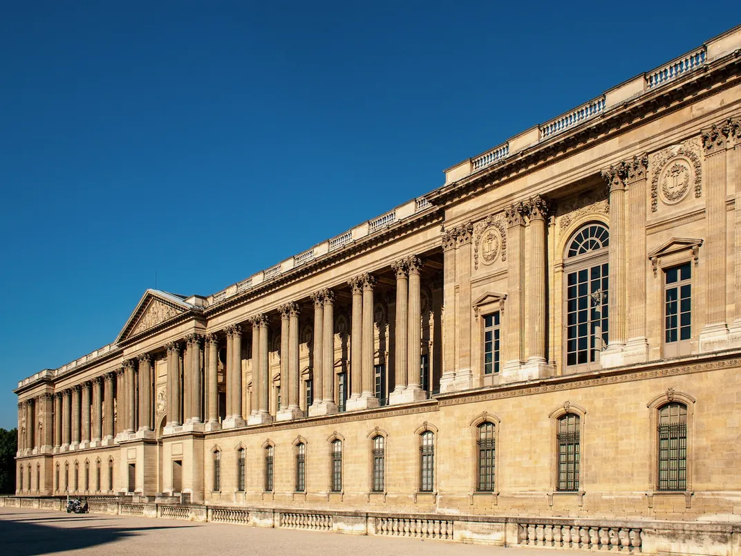 Louvre colonnade