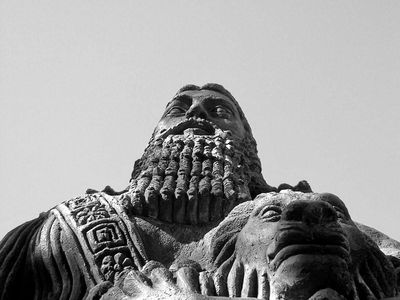 Gilgamesh statue at Sydney University