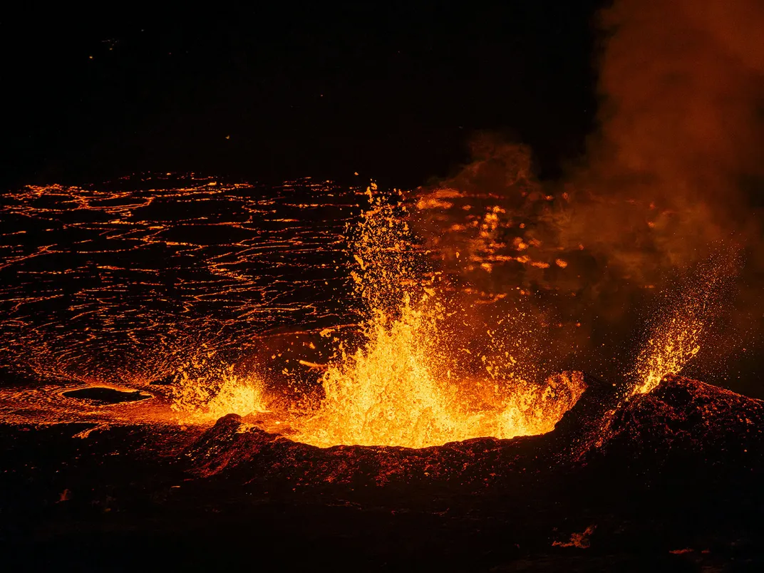 Lave Erupts on the Reykjanes Peninsula