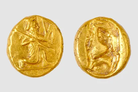 Each of the Persian darics features an image of a crouched archer.