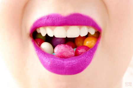 A study, conducted by researchers in Berlin, shows that those who suck on a mint containing a particular type of bacteria actually reduce the levels of cavity-causing bacteria in their saliva.