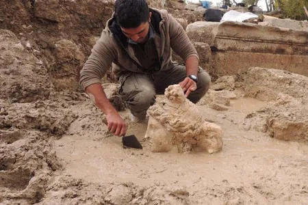 The heads belong&nbsp;to statues previously discovered in the ancient city.