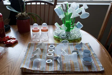 Breast pumping equipment