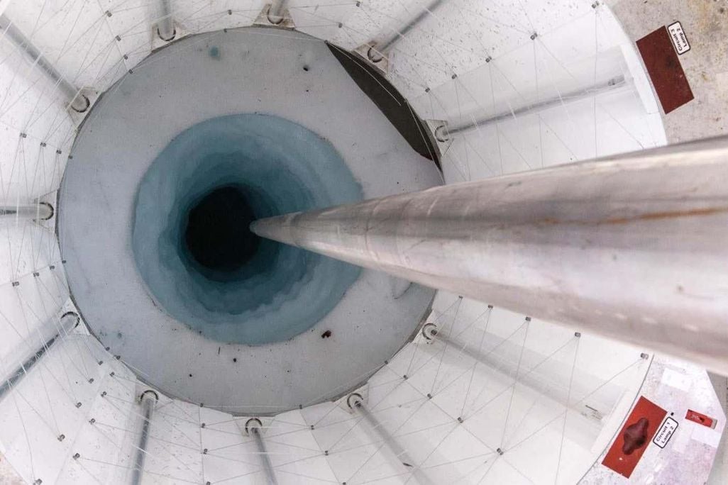 An image from another drilling project at Lake Mercer in Antarctica called SALSA. Shown here is the UV collar, borehole and hot water drill.