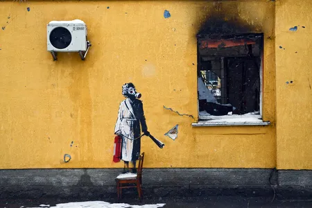 Banksy painted the mural on a wall in the Ukranian town of&nbsp;Hostomel.