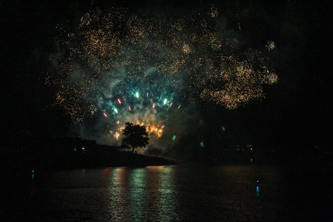 Fireworks On The 4th Of July Smithsonian Photo Contest Smithsonian Magazine 6351