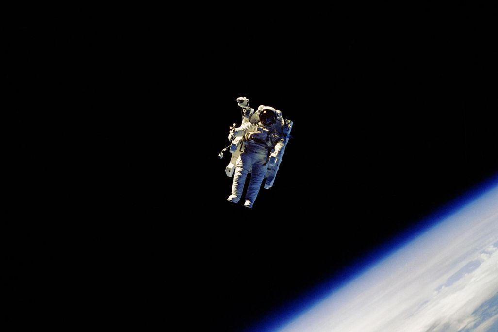s84-27035_large.jpg