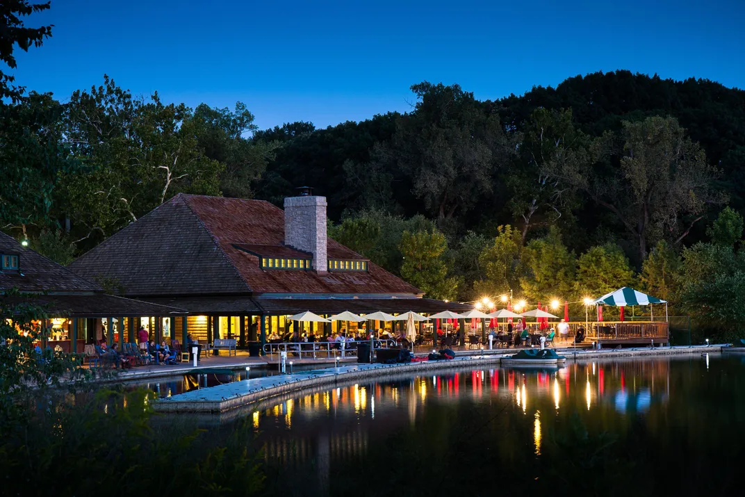 Seven Extraordinary Restaurant Experiences in Missouri