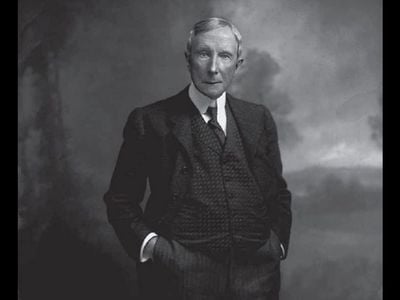 A portrait of John D. Rockefeller circa 1900, after he had built Standard Oil into the largest oil company in the United States. 