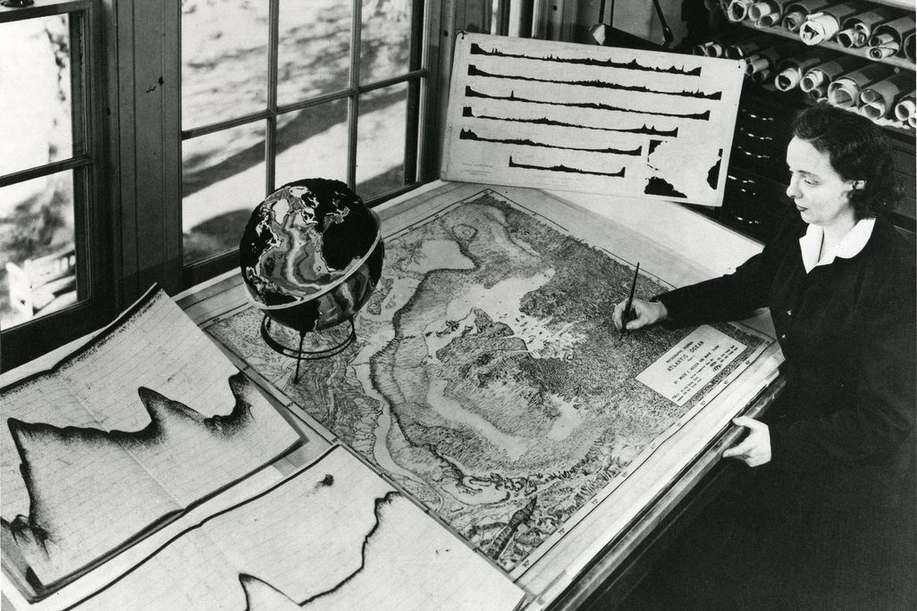 Tharp_early1950s_dp.jpg