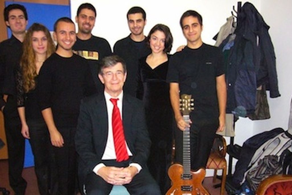 Darius Brubeck with students from Yildiz Technical University, Istanbul, 2007