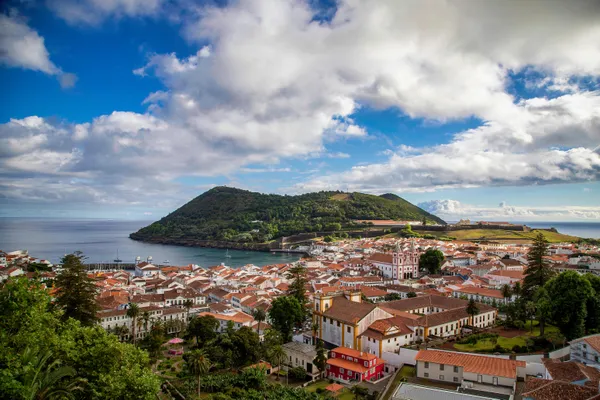 Harmony on the Edge of the Volcano thumbnail