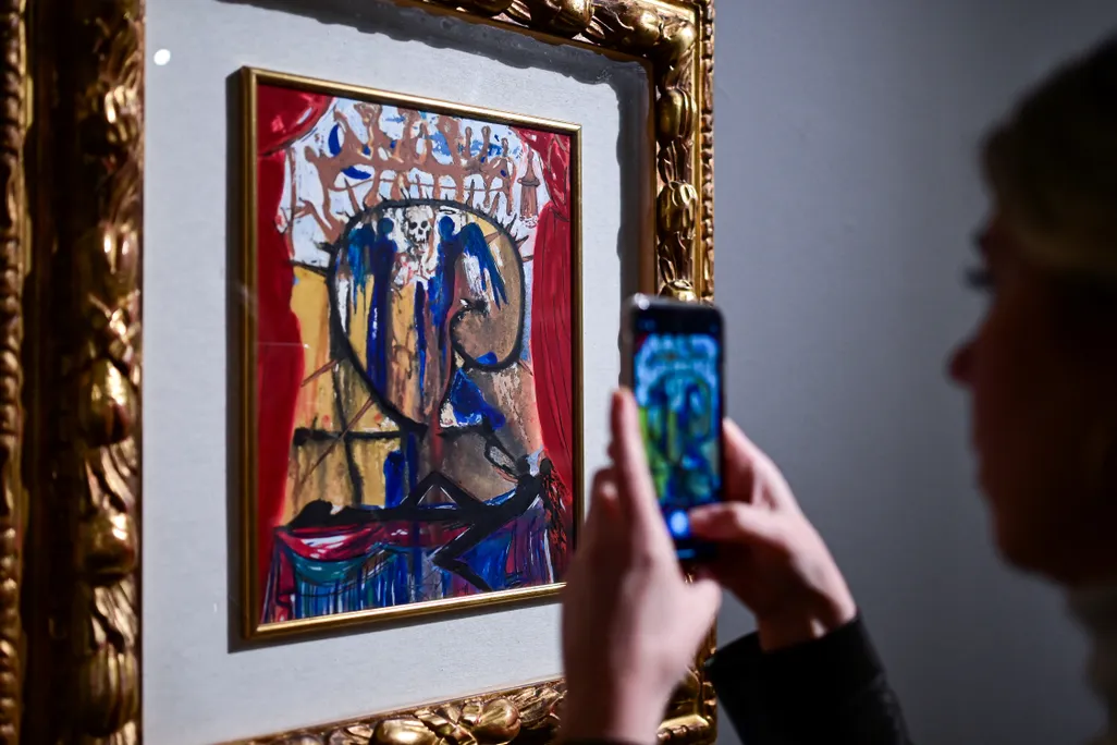 Salvador Dalí painting