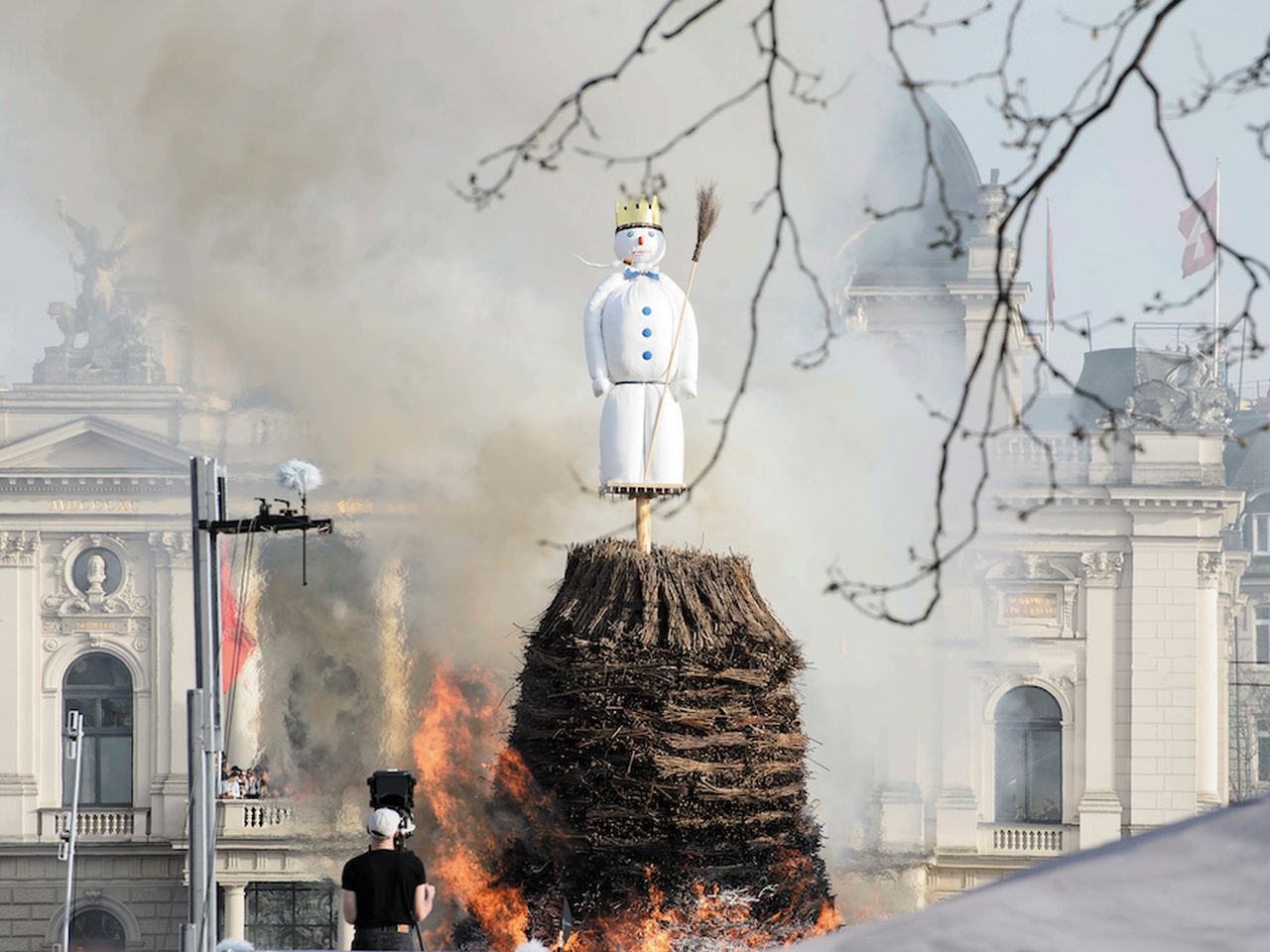 In Switzerland, an Exploding Snowman Helps Predict Spring