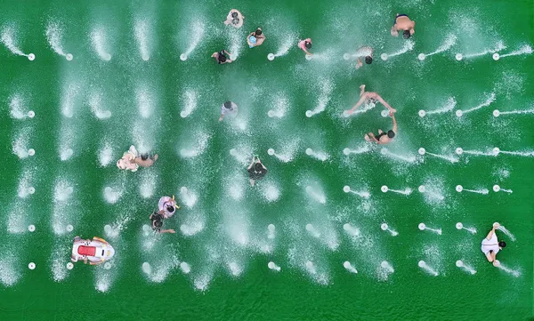 Fountain play pool thumbnail