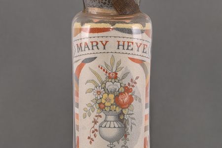 Clemens Mary Heye bottle