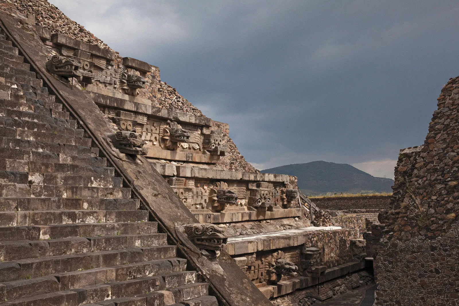 A Secret Tunnel Found in Mexico May Finally Solve the Mysteries of  Teotihuacán | History| Smithsonian Magazine