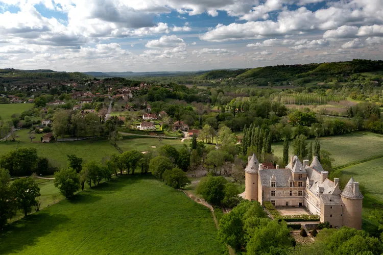 The Ch&acirc;teau de Montal's early Renaissance style marked a transition from the medieval fortresses that dot a landscape so keenly fought over by the English and French during the Hundred Years&rsquo; War.