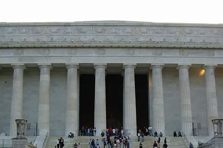The movement to create a memorial to Lincoln began shortly after his assassination. The Lincoln Monument Association was established by Congress in 1867, but the site for the memorial was not selected until 1901.