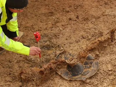 Construction in Germany Revealed the 'Princely Grave' of a Celtic Warrior Who Was Buried With Weapons and a Two-Wheeled Wagon image