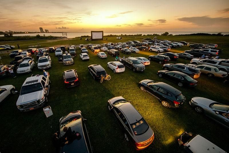 Drive-in Theater in Metairie, Louisiana.jpg