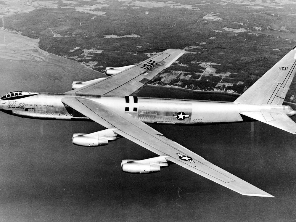 YB-52sideview.jpg