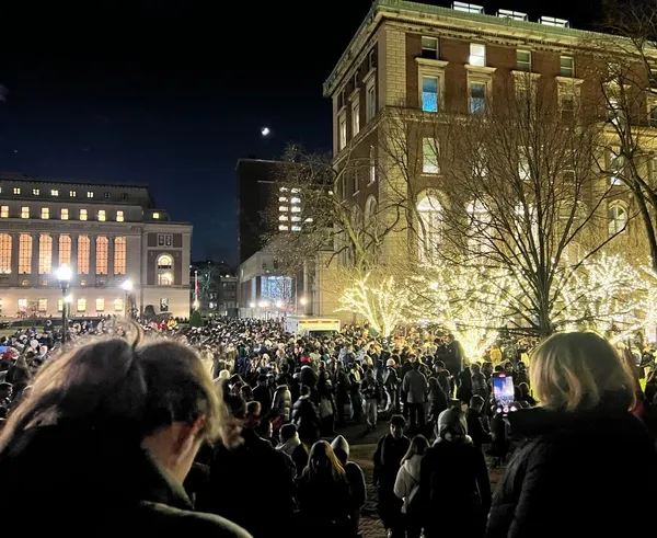 Tree Lighting thumbnail