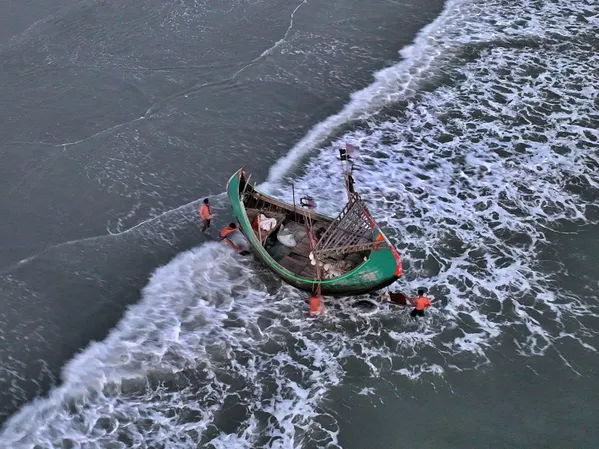 The Return to Shore: A Fisherman's Journey thumbnail