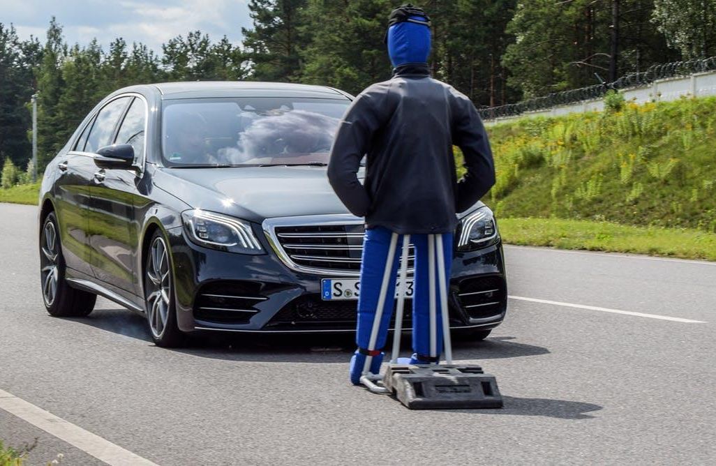 Existing cars can stop when they detect pedestrians.