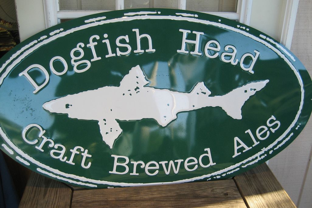 Dogfish logo