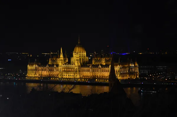 The pearl of Budapest thumbnail