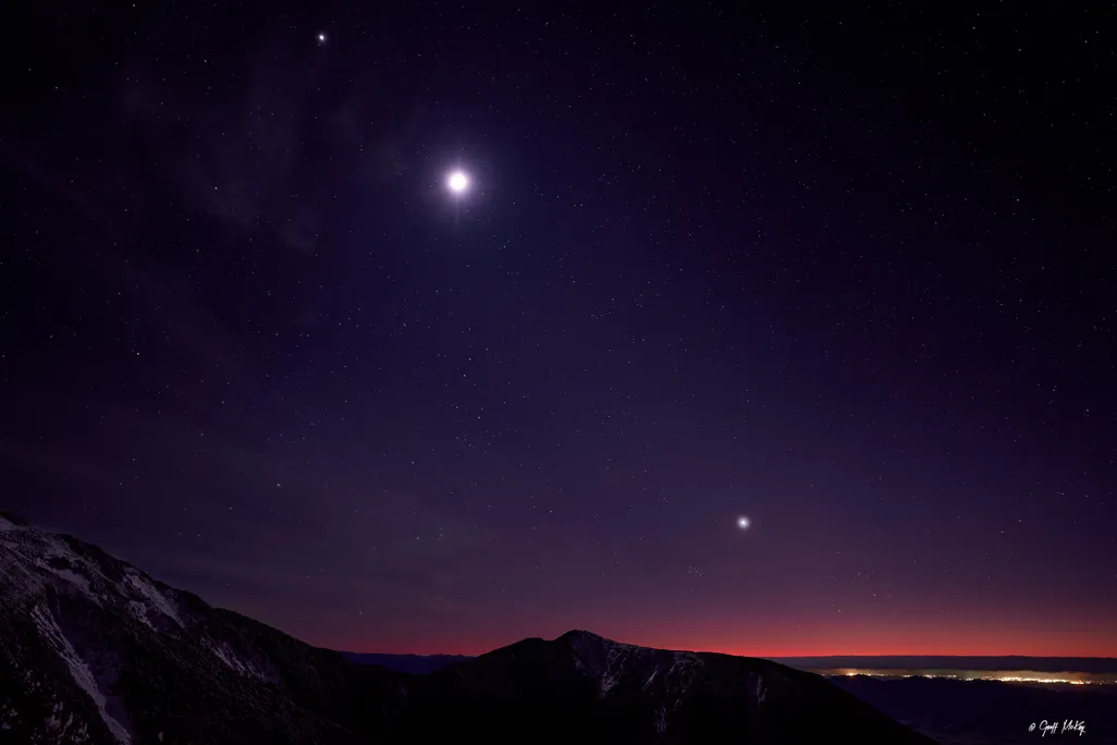 A planet alignment photographerd on 23 June 2022.