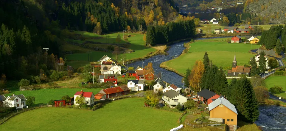  Norway's beautiful Flam Valley 