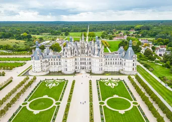 DISCOVER Normandy and the Loire Valley: France Past and Present description