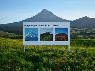 A sign of "suggestions" for other natural wonders similar to New Zealand's Mount Taranaki