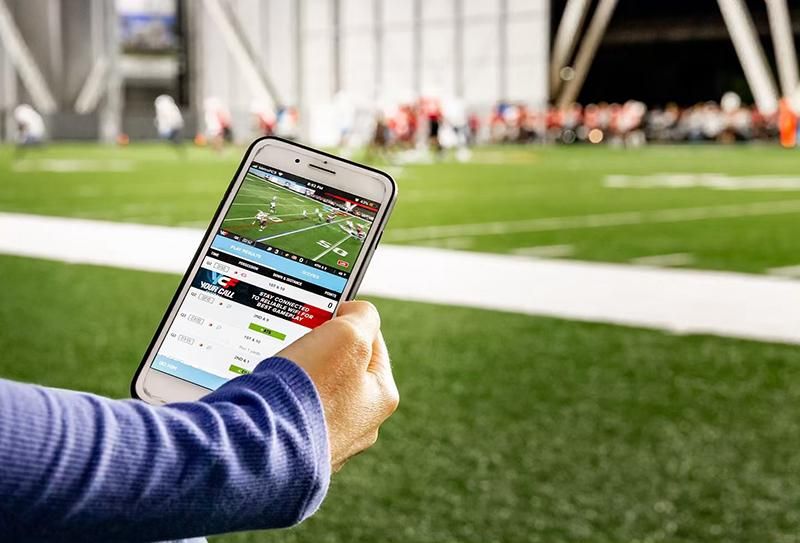 In Inaugural Season, Fan Controlled Football Innovates on the Field, in the  Broadcast