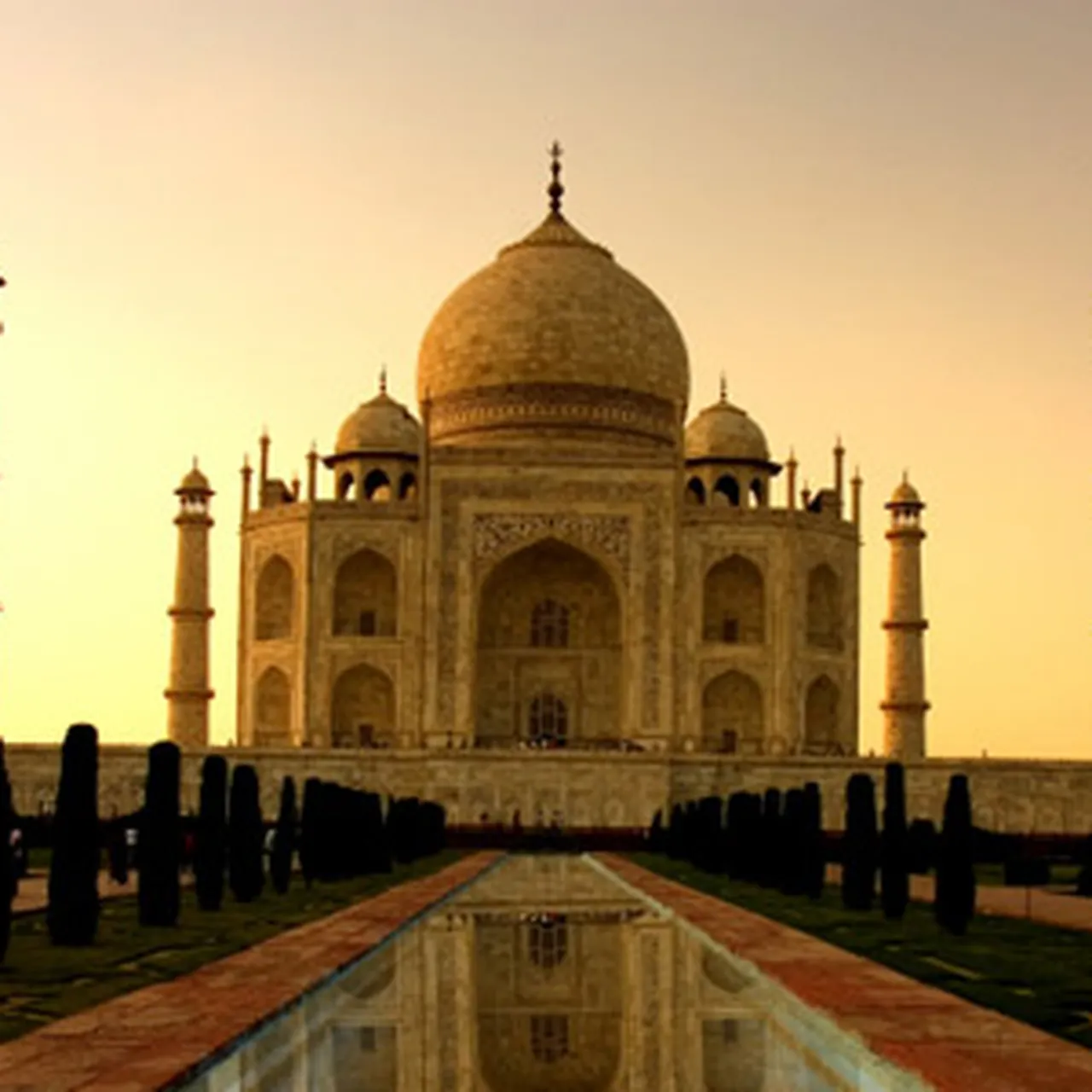 Restoring the Taj Mahal