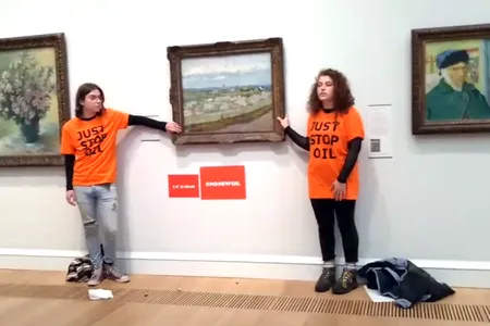 The van Gogh painting is one of the Courtauld Gallery&rsquo;s best-known works.