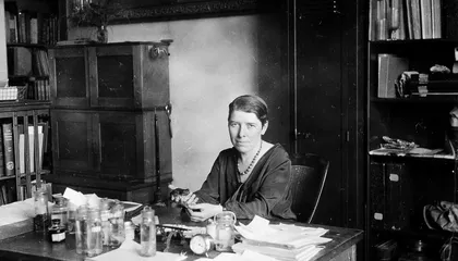 The Smithsonian Curator Who Loved Frogs