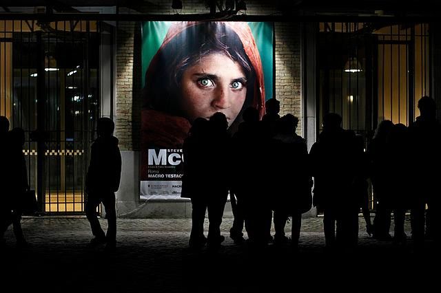 National Geographics Iconic “afghan Girl” Arrested In Pakistan Smithsonian 